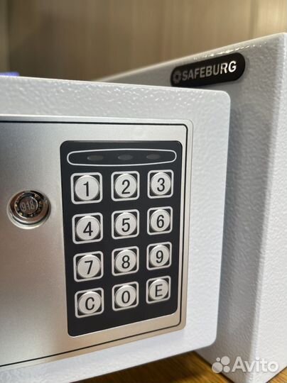 Оружейный сейф