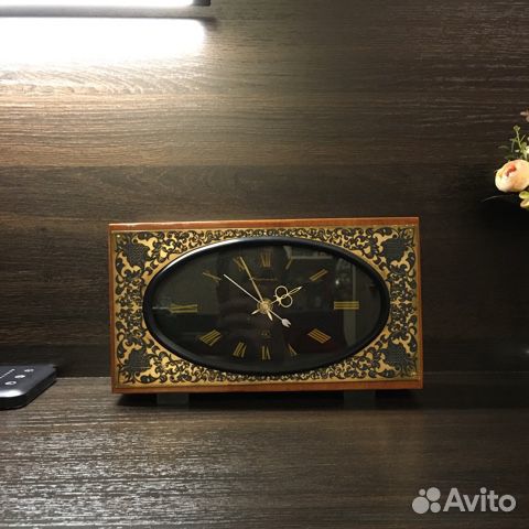 Часы янтарь. СССР. Ретро