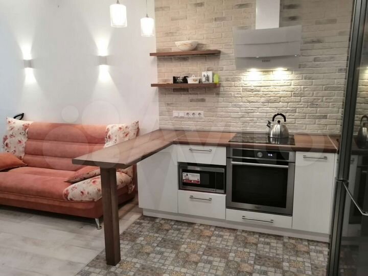 2-к. квартира, 56 м², 10/17 эт.