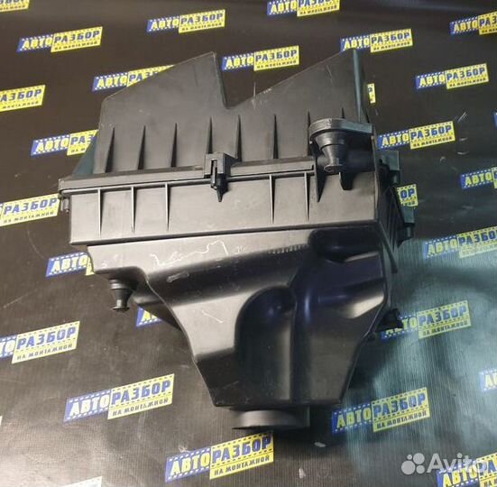 Корпус воздушного фильтра Ford Focus