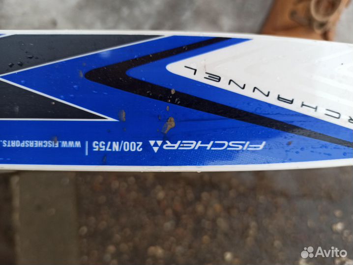Продам лыжи беговые fischer crown 200