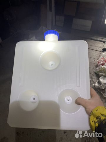 Бак пластиковый для автономки