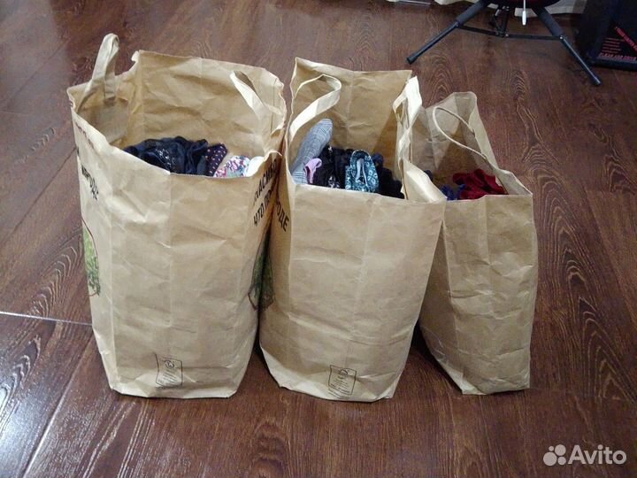 3 Пакета женской одежды на размер 42; 44; 46
