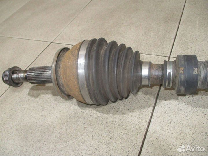 Полуось передняя правая Lexus NX 200t (AZ10)