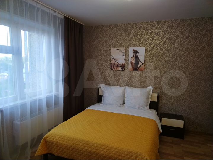 2-к. квартира, 54 м², 3/10 эт.