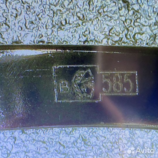 Золотое кольцо с бриллиантами 585пр. размер: 14,8