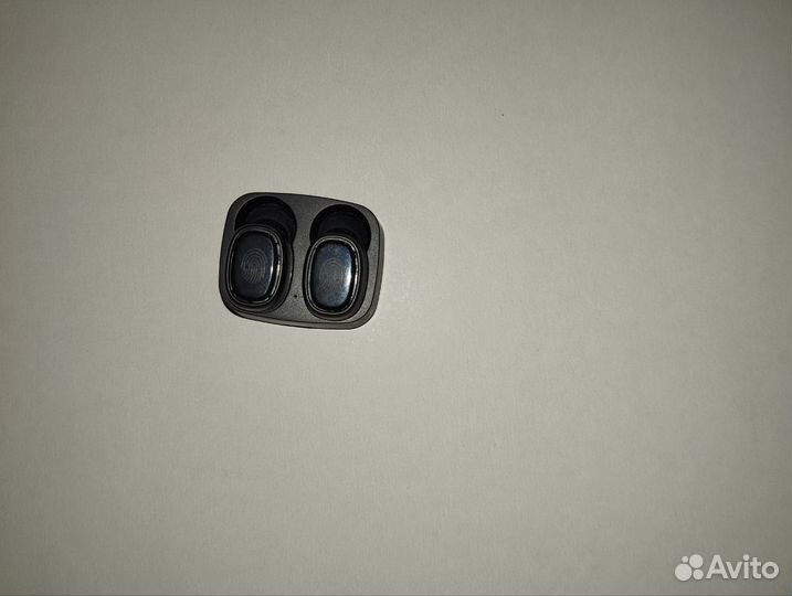 Беспроводные черные Bluetooth-наушники T1
