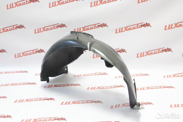 Подкрылки перед. штатные LADA Largus 2012