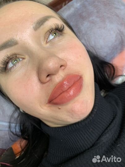 Перманентный макияж татуаж бровей