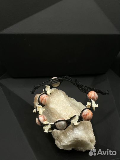 Браслет с розовой яшмой