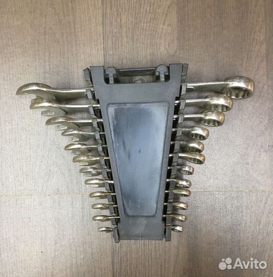 Ключи гаечные, комбинированные, коленчатые