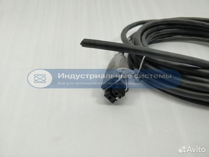 Кабель питания Schneider Electric VW3L30001R50