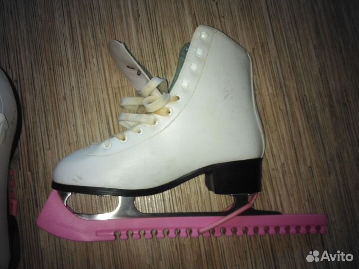 Коньки фигурные
