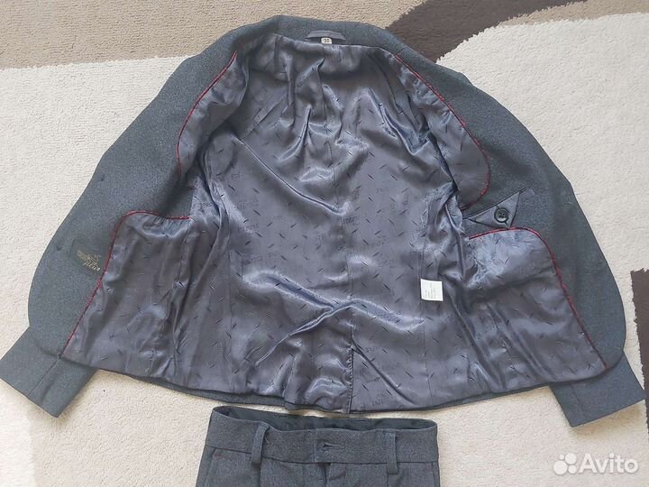 Школьная форма серая, костюм тройка