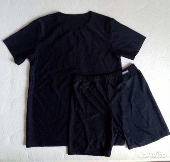 Футболка и шорты чёрные р.164-88-69
