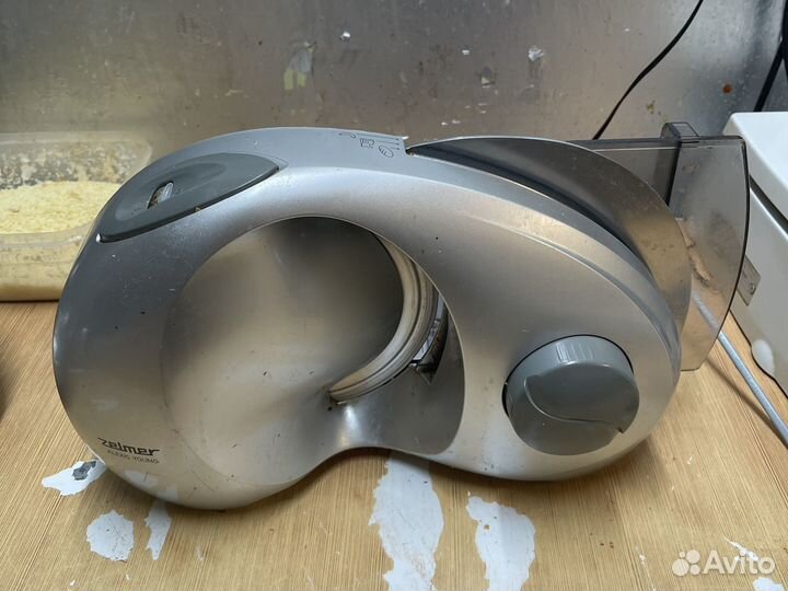 Ломтерезка слайсер электрический