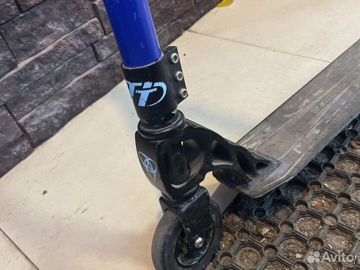 Трюковой сомокат, Tech Team