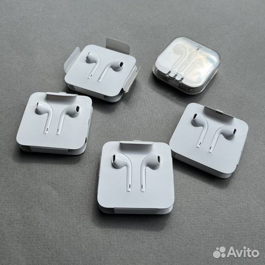 Оригинальные наушники earpods
