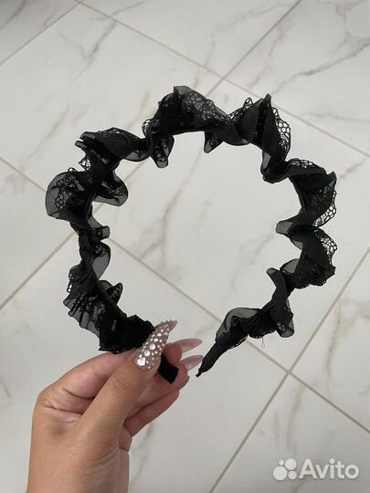 Кружевной ободок для волос