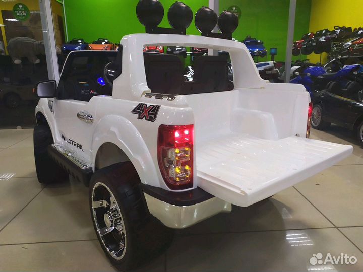 Электромобиль