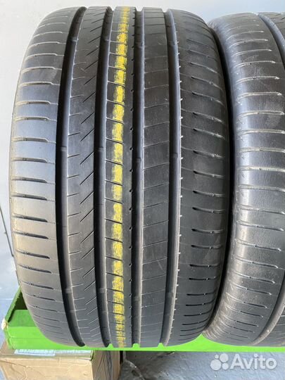 Bridgestone Alenza 001 295/35 R21