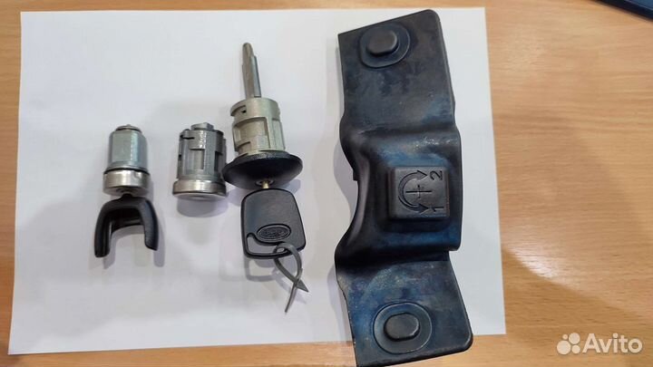 Комплект личинок замка ford transit
