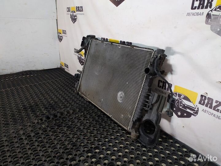 Радиатор системы охлаждения Ford C-Max II