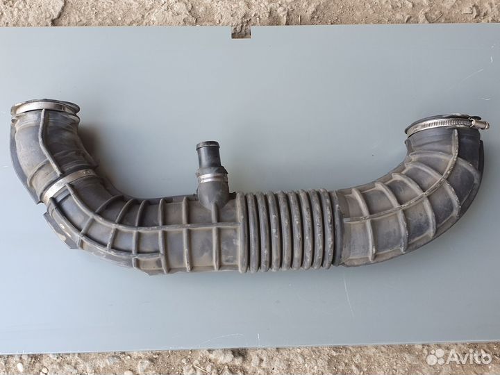 Патрубок турбины Ford Transit 2.2