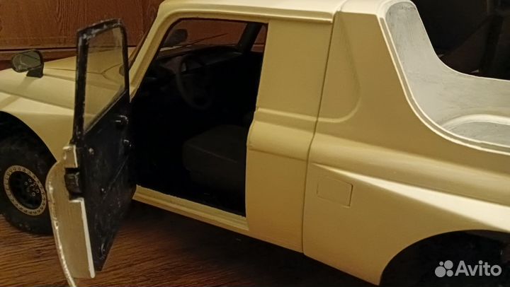 RC модель 1:6 RTR иж 2715