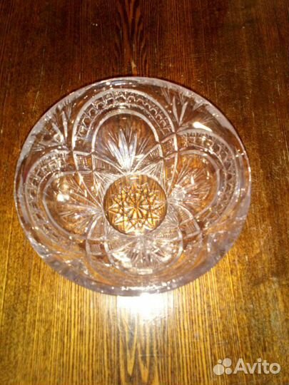 Хрустальный салатник,новый