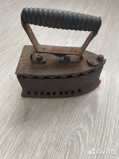 Старый утюг