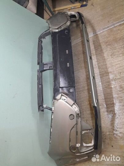 Бампер передний LADA Largus 2021