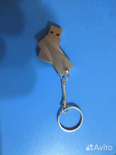 Флешка-брелок металлическая 45 Гб
