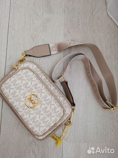 Сумка в стиле Michael Kors