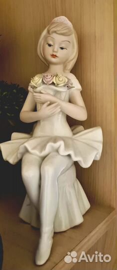 Статуэтка 24 см Royal Classics 