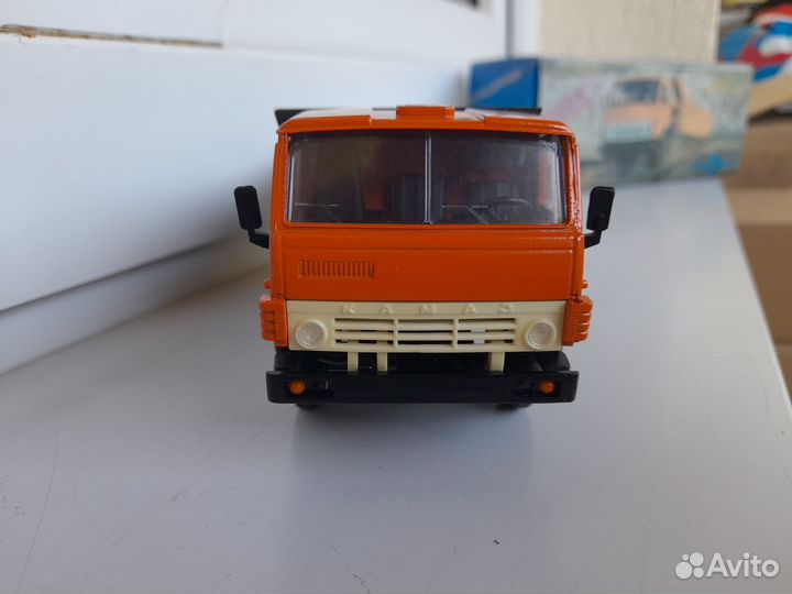 Камаз 55111 самосвал элекон 1:43