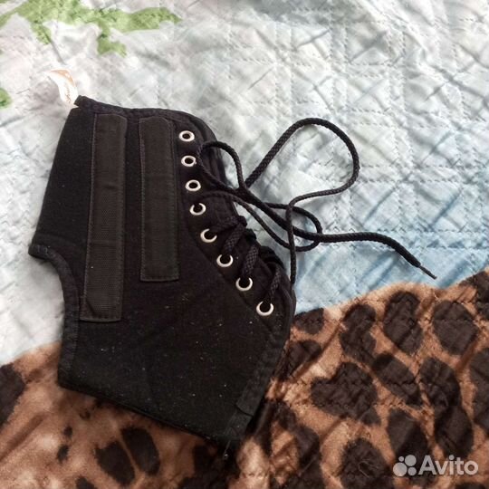 Ортез для голеностопа. Ортопедический сапожок