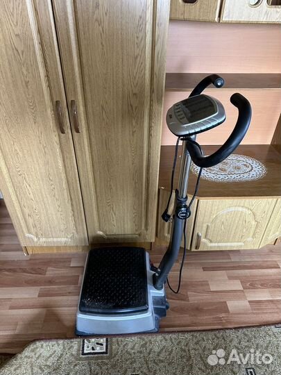 Вибрационая машина для тела (вибро платформа )