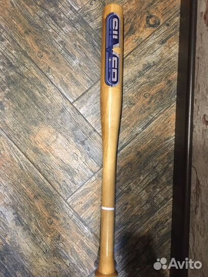 Бейсбольная бита