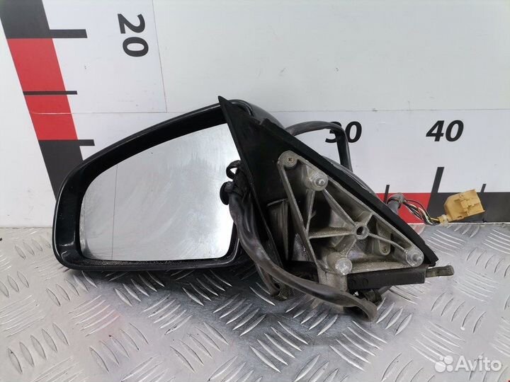 Зеркало боковое левое для Audi A4 B6 8E1858531AA