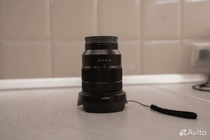 Объектив Sony Carl Zeiss Vario-Tessar T* FE 16-35m