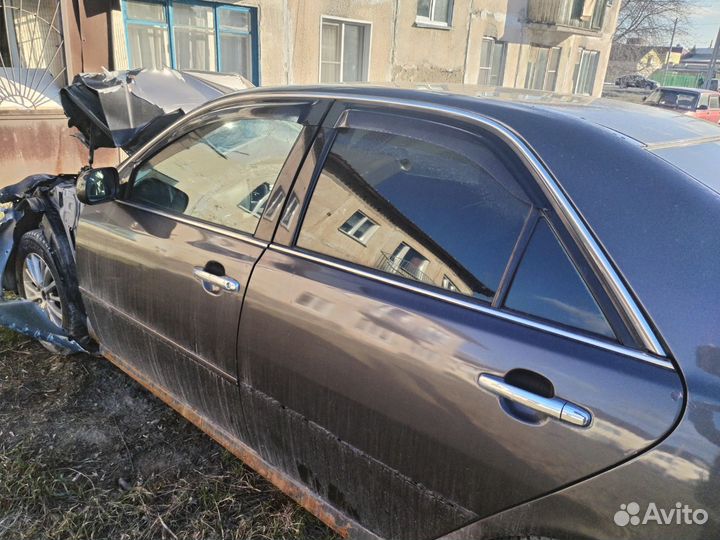 Toyota Mark II 2.0 AT, 2000, битый, 23 630 км