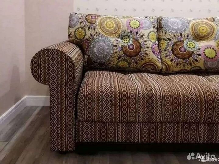 Перетяжка мягкой мебели