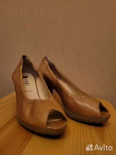 Босоножки женские, 37