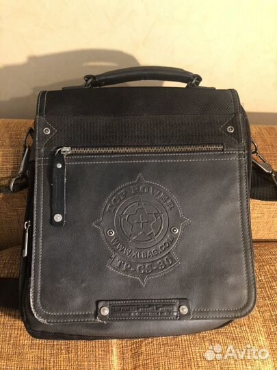 Мужская сумка через плечо