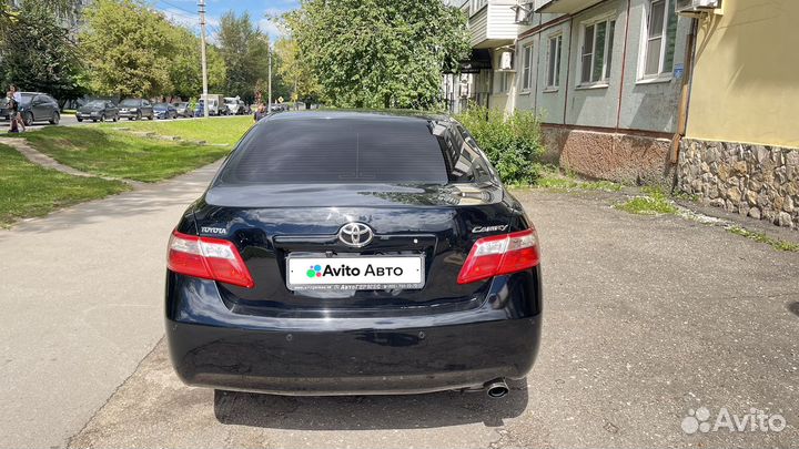 Toyota Camry 2.4 AT, 2011, 370 000 км