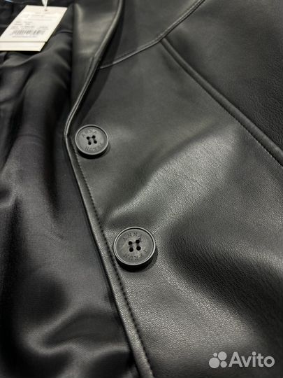 Кожаный черный жакет Anna Pekun