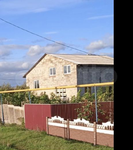 Дом 200 м² на участке 15 сот.