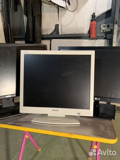 Монитор для компьютера 22 дюйма