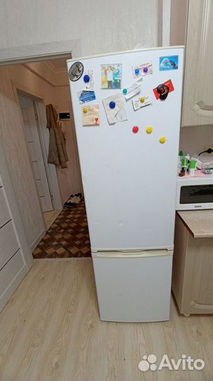 Холодильник бу dexp